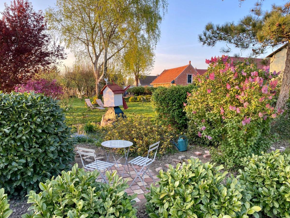 Aux 2 Girouettes Bed & Breakfast Merville  Luaran gambar